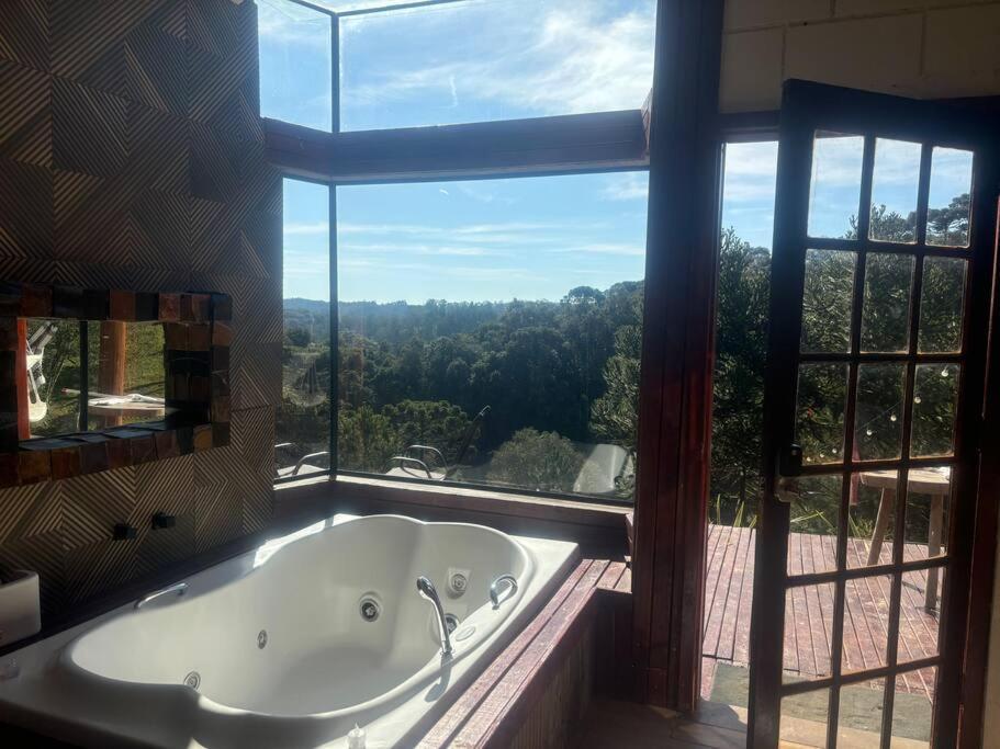 Chale Romantico A 20km De Curitiba Com Banheira Chalet *